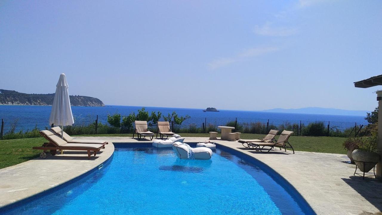 Monambeles Villas Zvoronáta Kültér fotó