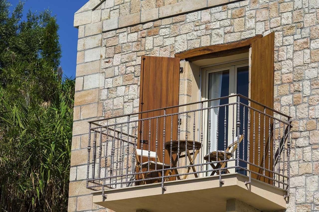 Monambeles Villas Zvoronáta Kültér fotó